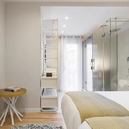 Art House Paral-lel Sant Antoni Apartment