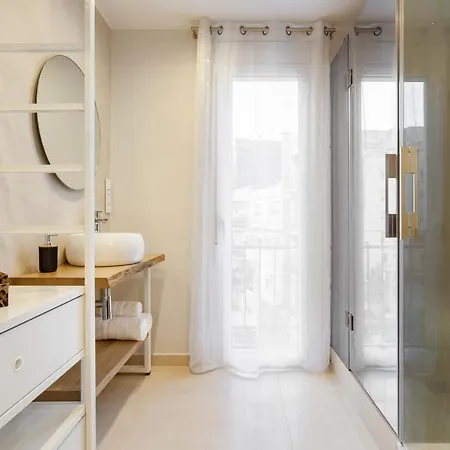 Art House Paral-lel Sant Antoni Apartment Barcelona